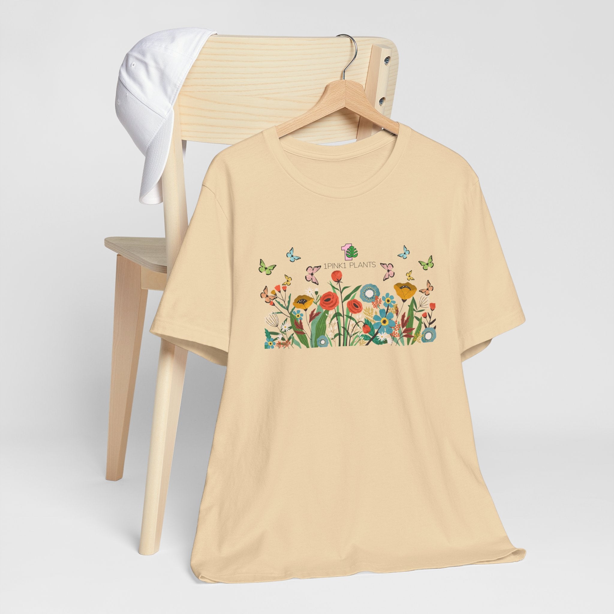 A garden shirt for house plant owners