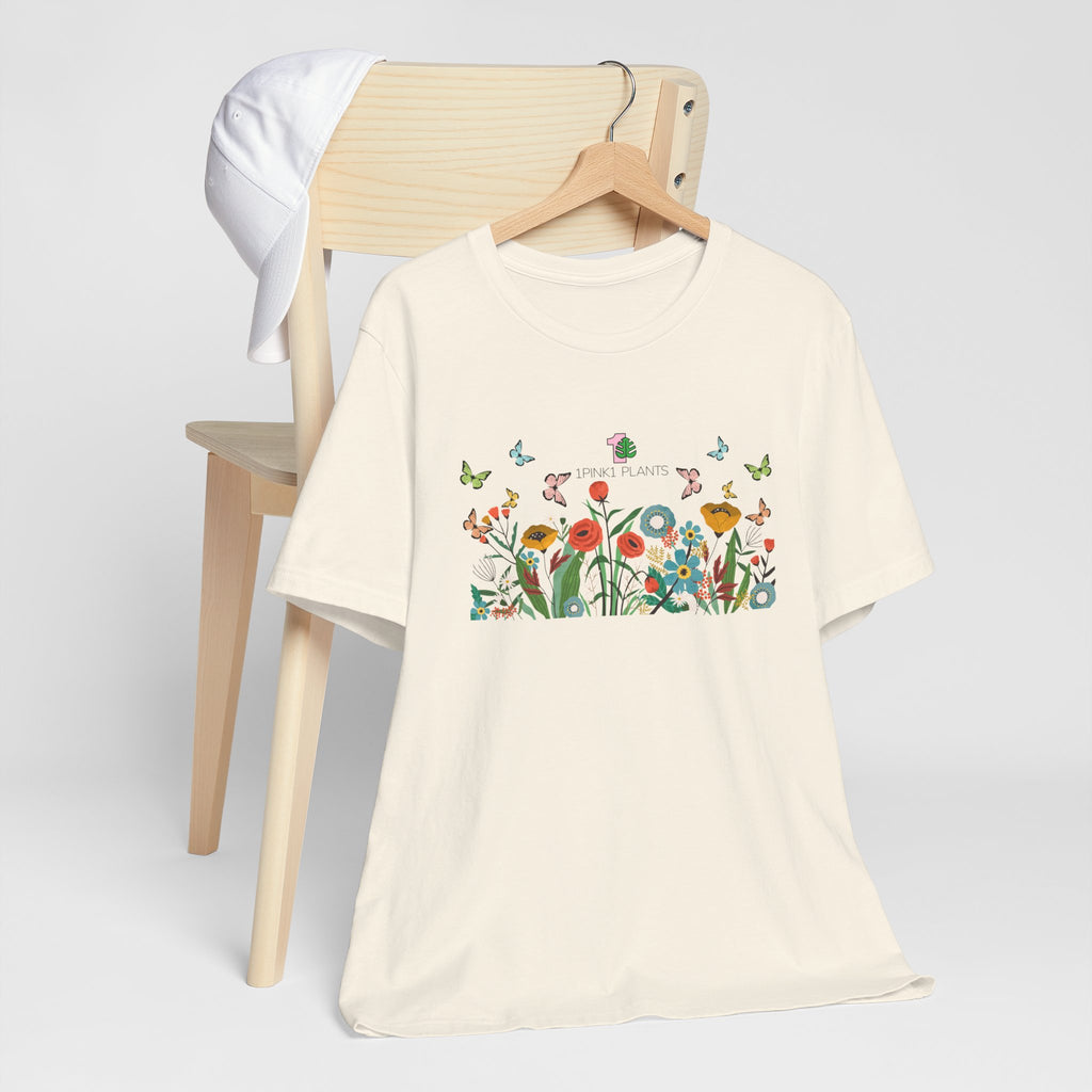 A 1pink1 plants shirt in natural color